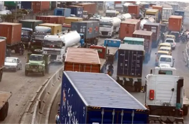 Truck owners demand refunds for cancelled E-Call-Up bookings